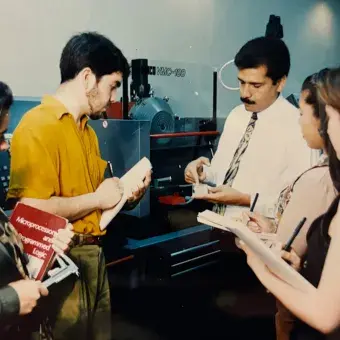 Laboratorios de ingeniería en sus primeros años en el Tec de Monterrey campus Laguna