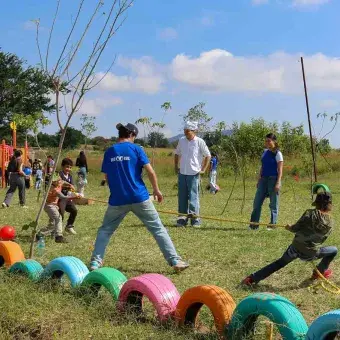 Labor social en Zapopan, realizado por estudiantes de la PrepaTec Guadalajara.