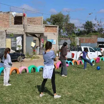 Labor social en Zapopan, realizado por estudiantes de la PrepaTec Guadalajara.