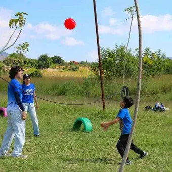 Labor social en Zapopan, realizado por estudiantes de la PrepaTec Guadalajara.