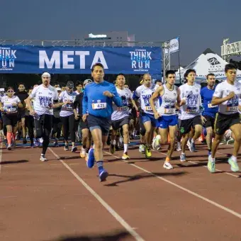 En el marco del 50 aniversario del Tec de campus Querétaro se llevó a cabo la carrera Think, Feel & Run 2025 powered by Skechers con la participación de 1700 corredoras y corredores. 