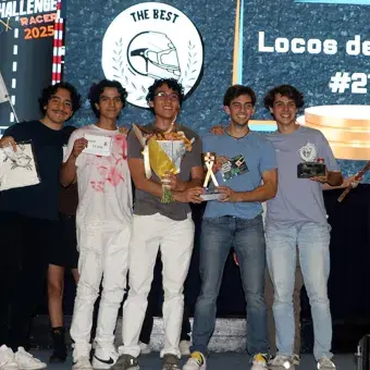 El Tec campus Cuernavaca realizó el Downhill Challenge 2025, donde equipos compitieron con gravity cars en una pista de obstáculos, premiando velocidad, diseño, creatividad y desempeño.