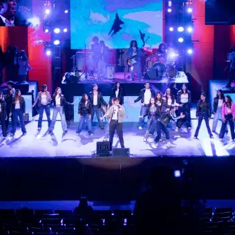 Estudiantes y EXATEC de campus Hidalgo durante su presentación en Ensamble Legacy