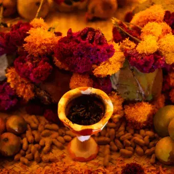 Presentación de altares de Día de Muertos.