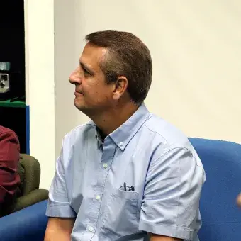 Campus Cuernavaca celebró “Regreso a Casa”, reuniendo a 137 EXATEC de 1985 a 2025 en una jornada de nostalgia, aprendizaje, clases muestra y reconocimiento a egresados con 40 años de trayectoria.